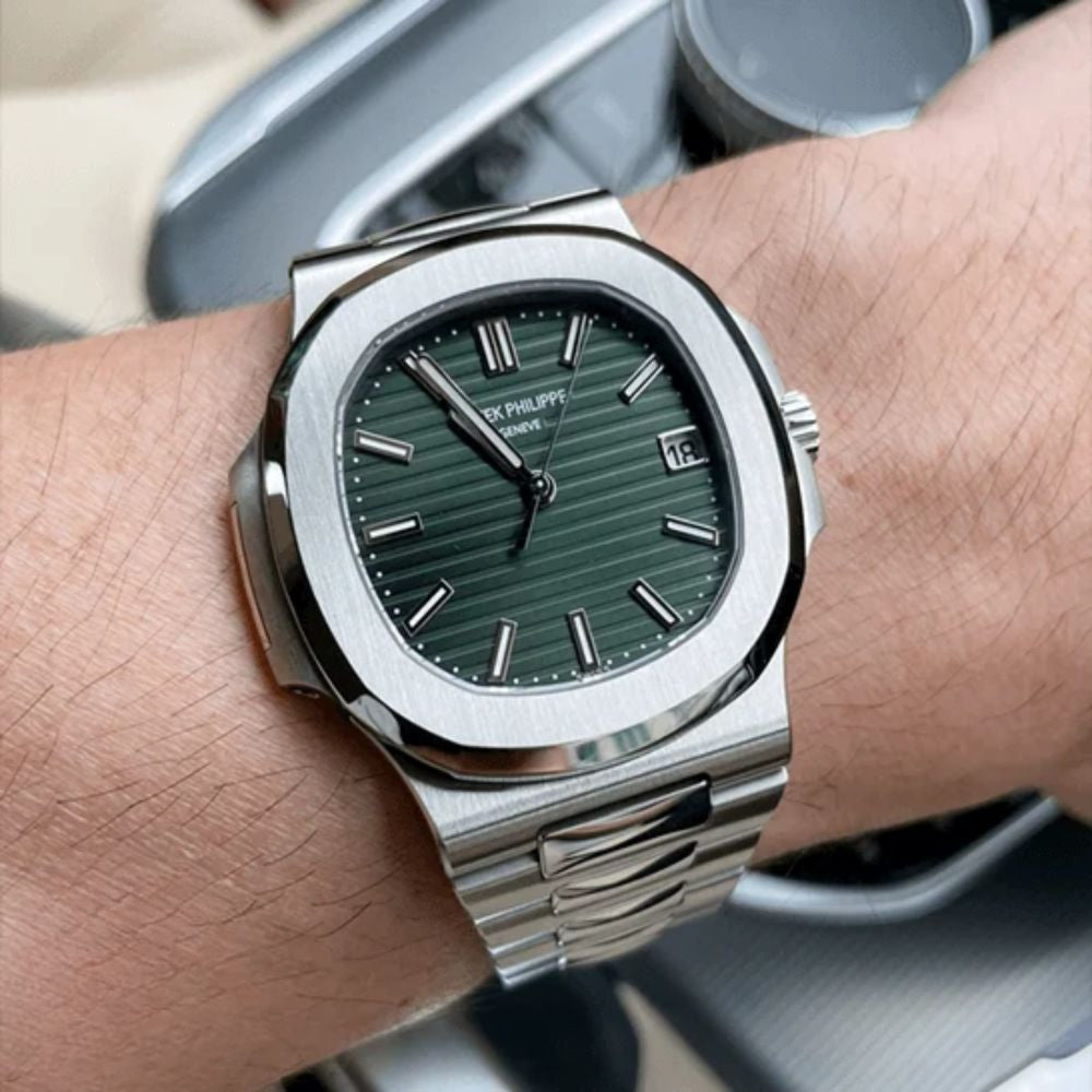 Patek Philippe Nautilus 5711/1A-014 “Olive Green”