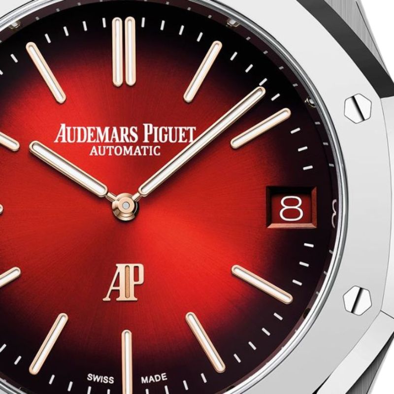 Audemars Piguet ROYAL OAK “JUMBO” EXTRA-THIN Smoked Burgundy Dial 39mm