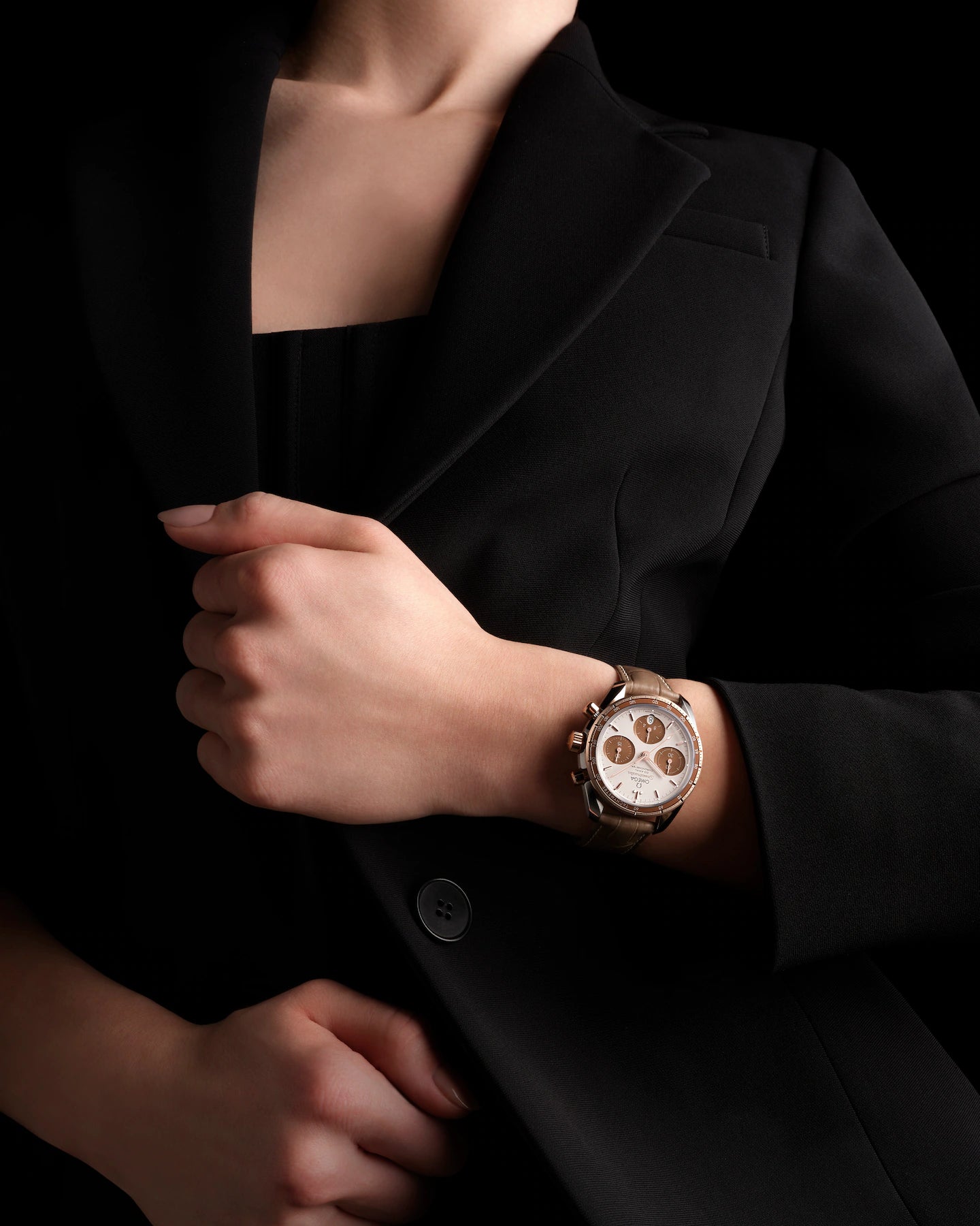 Omega Speedmaster 38 mm gold on leather strap 